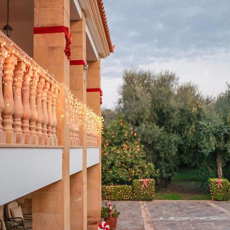Archontiko Frideriki Luxury Apartments Chios Town Bagian luar foto