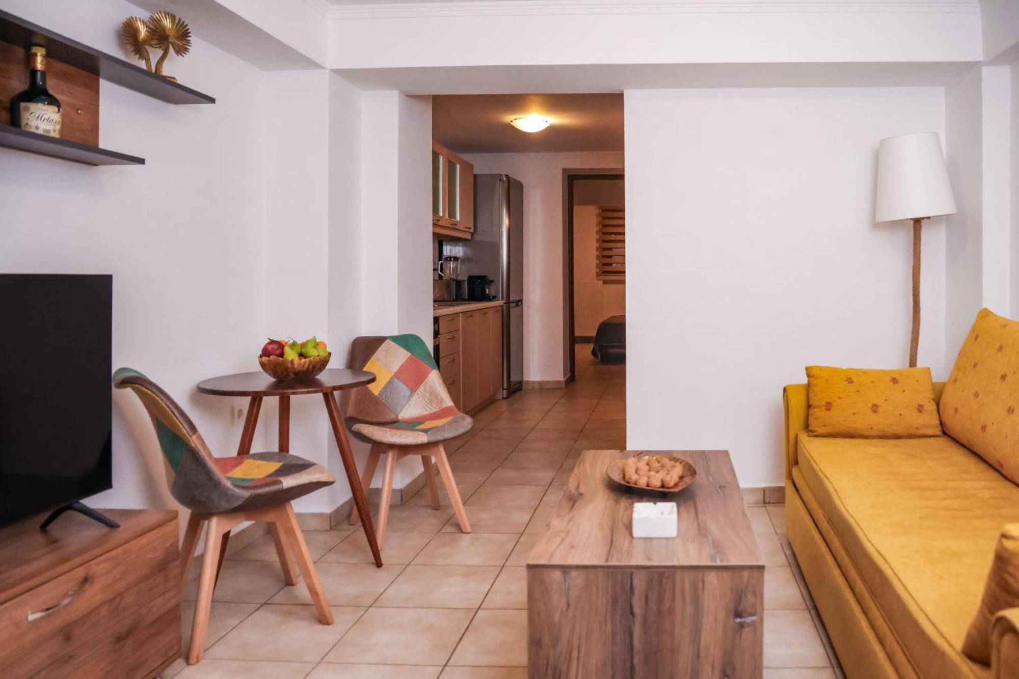 Archontiko Frideriki Luxury Apartments Chios Town Bagian luar foto