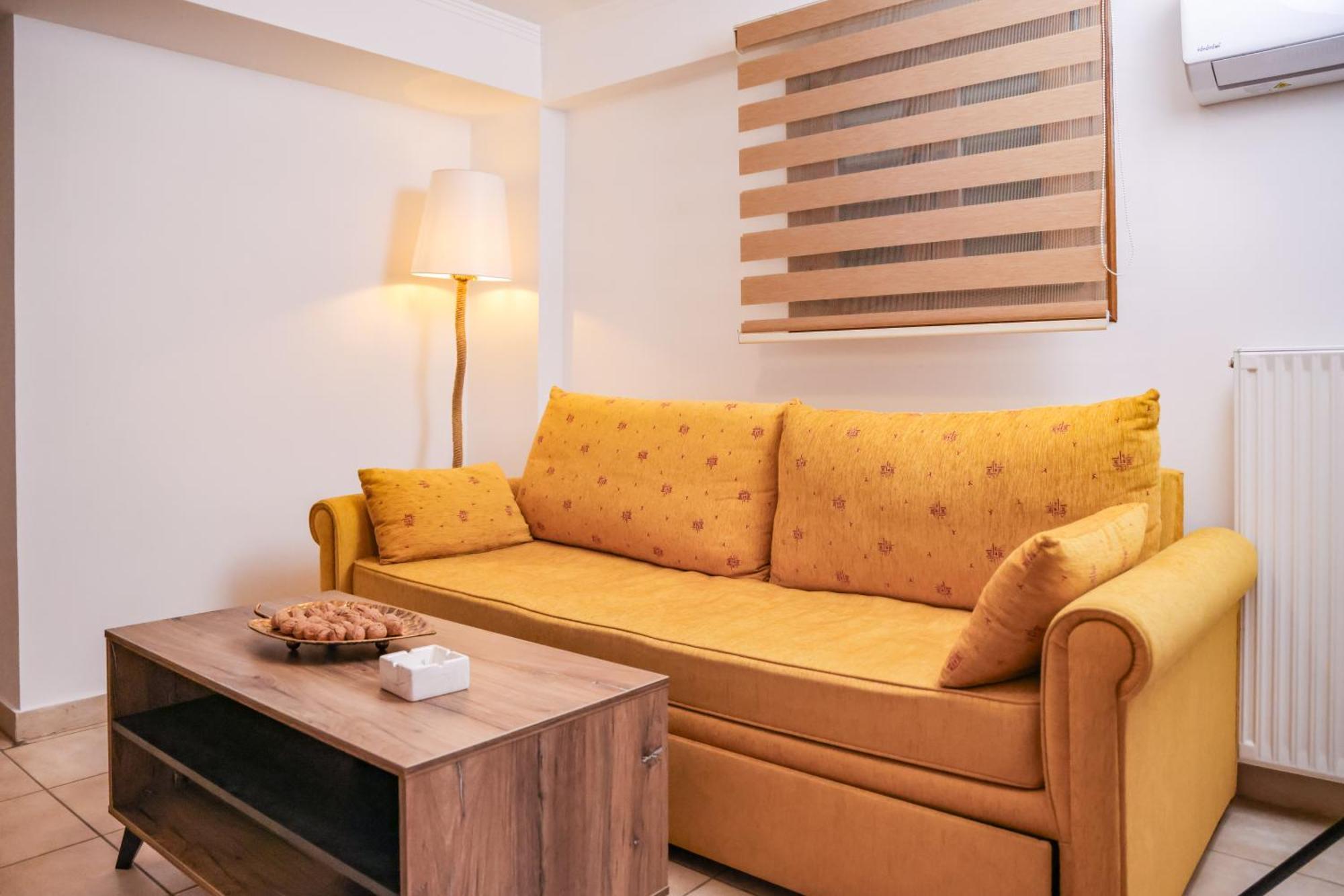 Archontiko Frideriki Luxury Apartments Chios Town Bagian luar foto