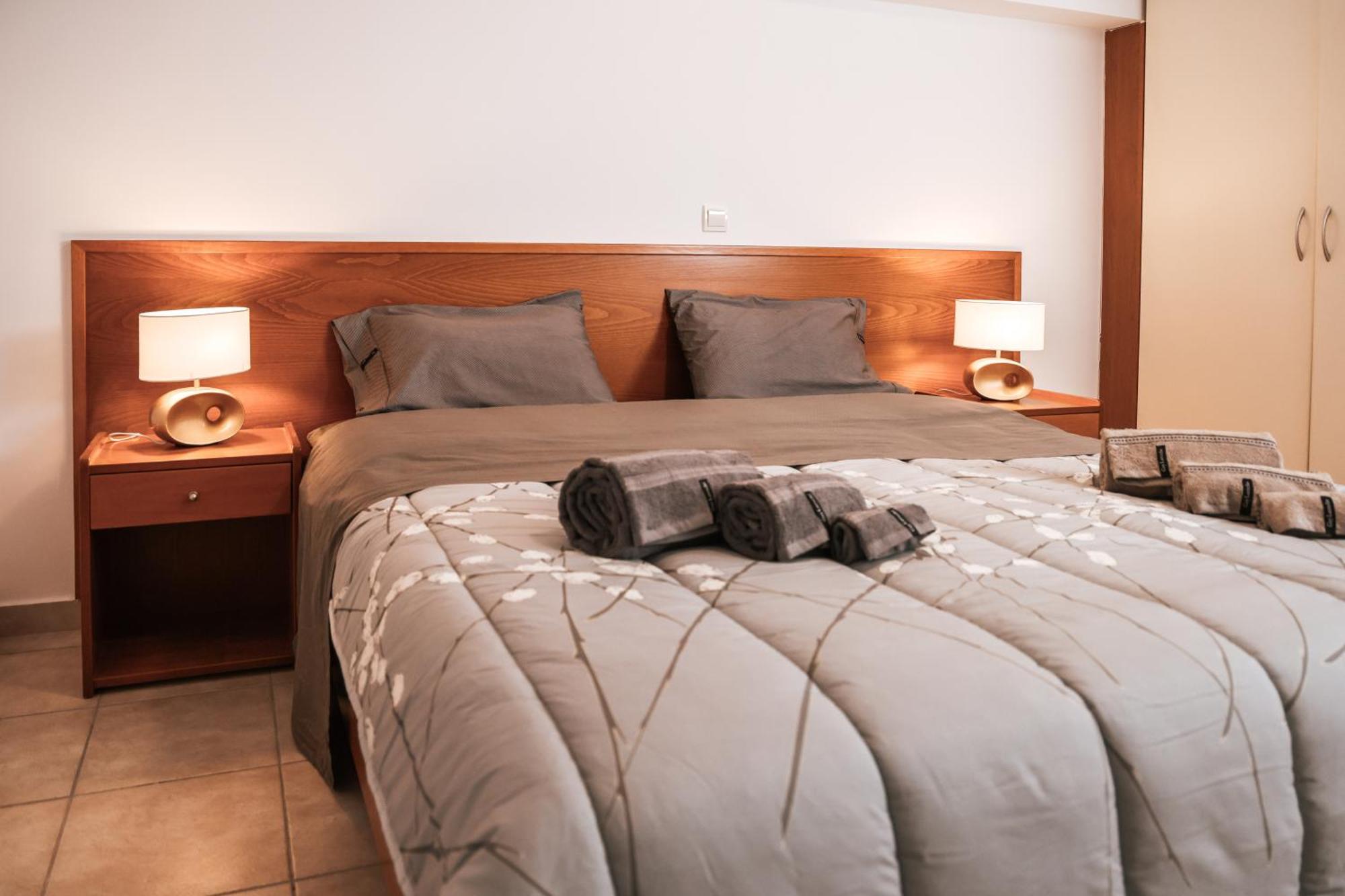 Archontiko Frideriki Luxury Apartments Chios Town Bagian luar foto