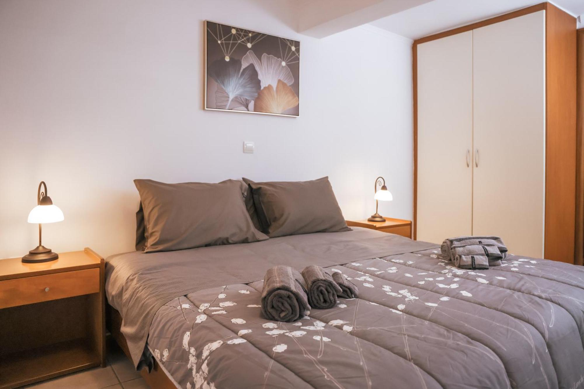 Archontiko Frideriki Luxury Apartments Chios Town Bagian luar foto