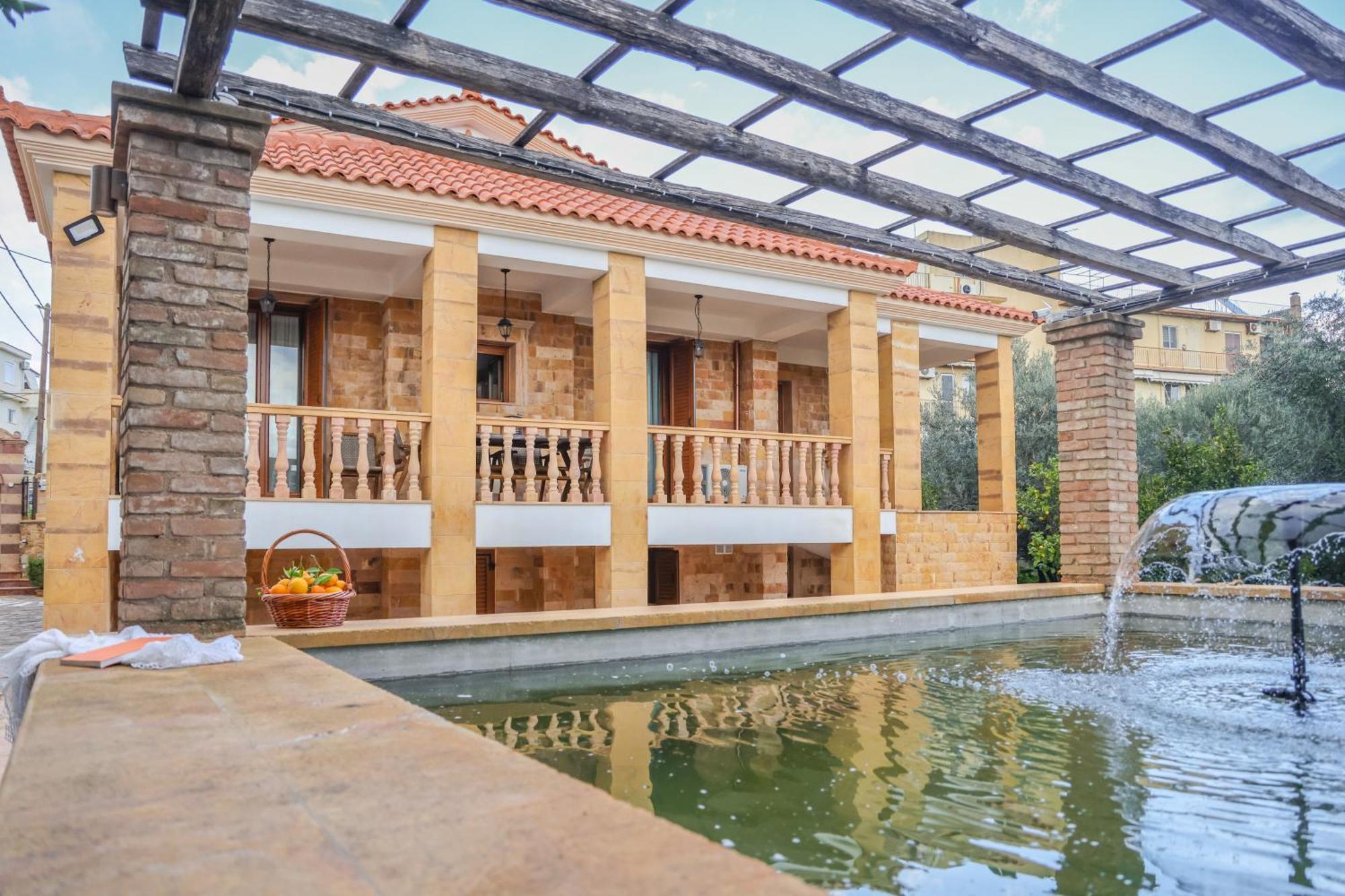 Archontiko Frideriki Luxury Apartments Chios Town Bagian luar foto