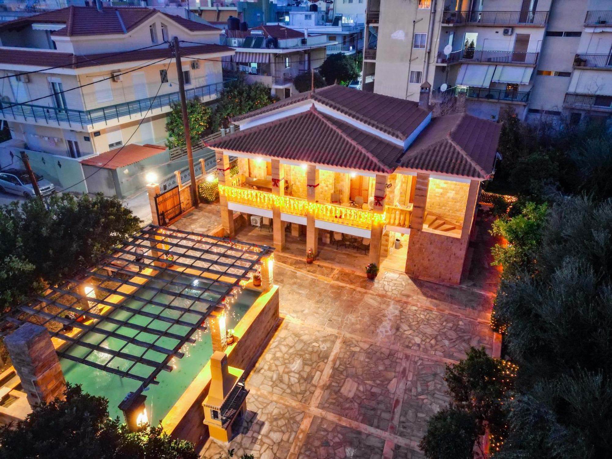 Archontiko Frideriki Luxury Apartments Chios Town Bagian luar foto